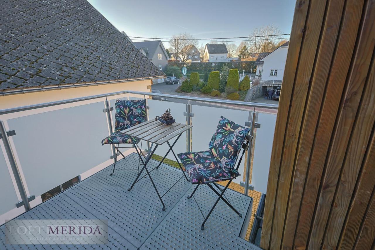 Loft Merida - Designer Apartment With Large Bathtub Butgenbach Esterno foto